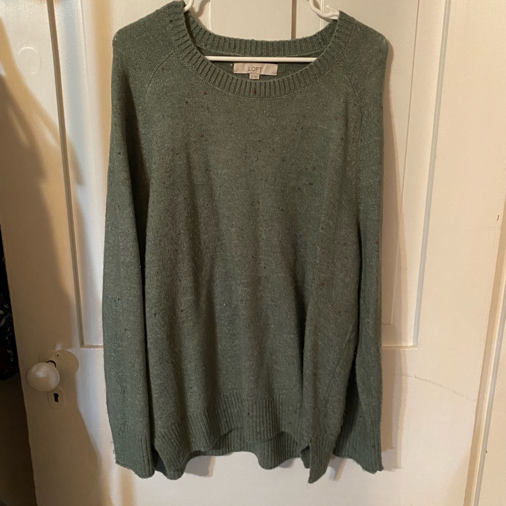 LOFT Crewneck pullover sweater- size XL